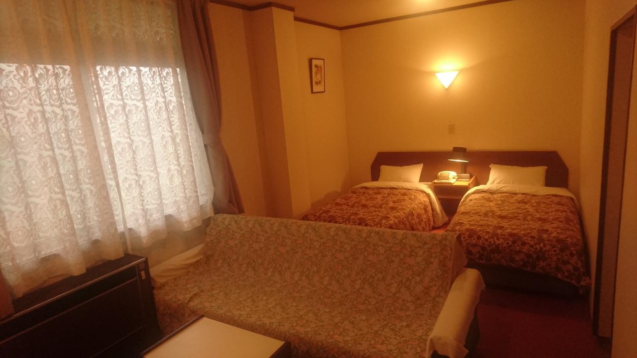 บ้านพัก โรงแรมมูมอน เมียวโกะ